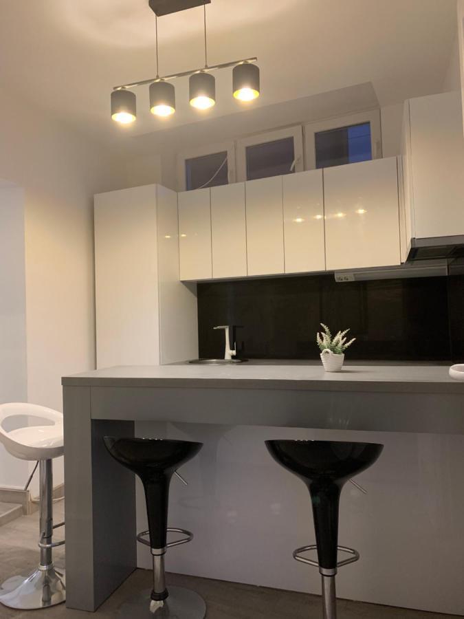 Apartmani Cvitanovic Baška Voda エクステリア 写真